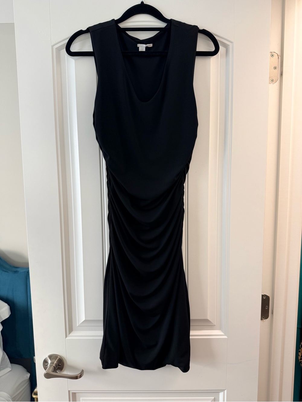 Halogen Side Ruched V-Neck Sheath Dress